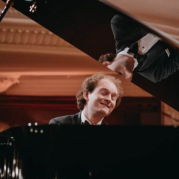 Pianist’s sign of the cross goes viral as he enters world’s famous Chopin piano competition