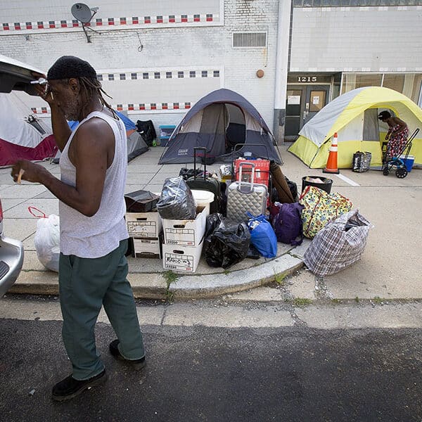 Experts: ‘Dilexi Te’ reinforces Catholic teaching that care for the poor is essential to holiness