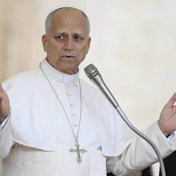 Hope doesn’t mean having all the answers, but having trust, pope says