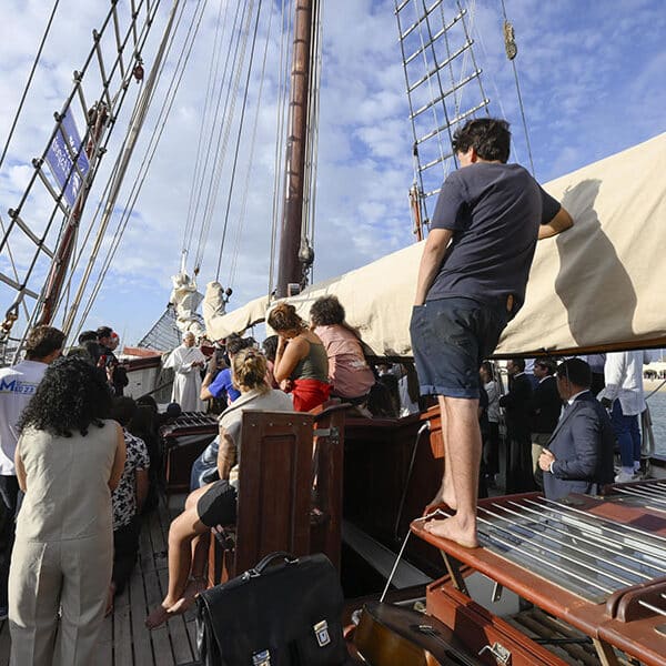 Pope on a boat to speak peace with young adults