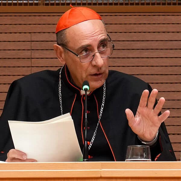 Alleged apparitions of Jesus in Dozulé, France, not supernatural, Vatican says