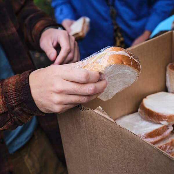 Bishops: Affordable housing, just wages, environmental safeguards reduce food insecurity