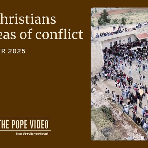 Pope prays for Christians in war zones, especially the Middle East