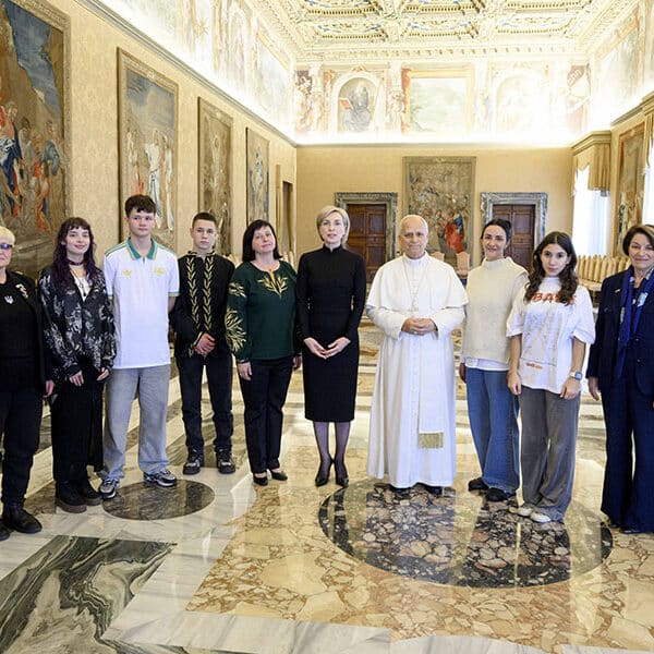 Pope meets young people returned to Ukraine from Russia