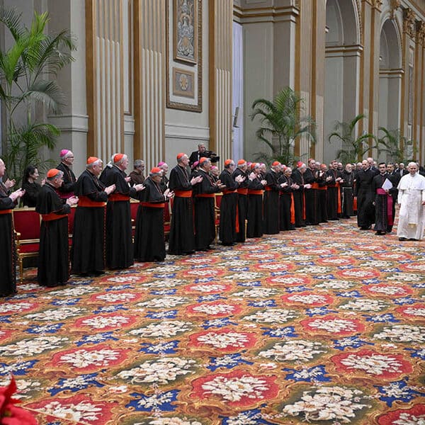 Curia must reflect ‘new humanity,’ founded on love, solidarity, pope says