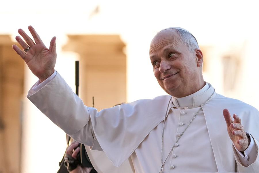 Take time to review the past year with God, pope suggests