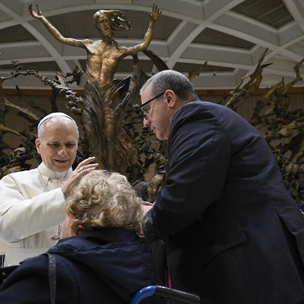 Pope Leo: Let us raise our voices for peace