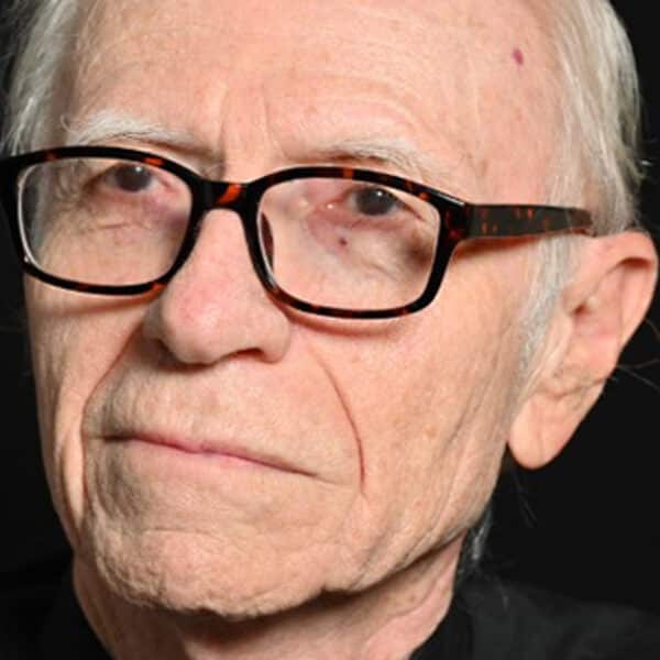 Jesuit Father Anthony Berret, distinguished English professor, dies at 86