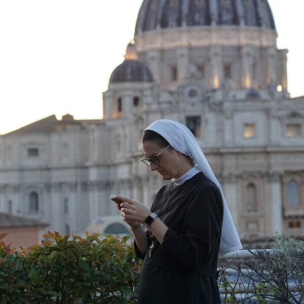 Pope Leo appoints Vincentian sister as new deputy of Vatican press office
