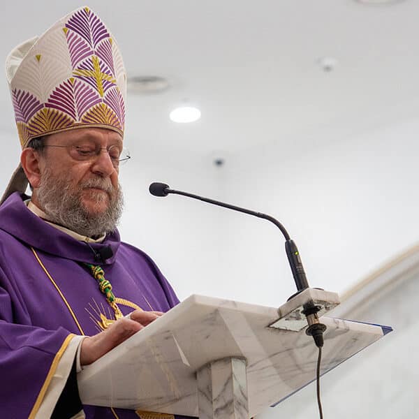 Prayer, unity essential as conflict spreads to Gulf States, says apostolic vicar of region