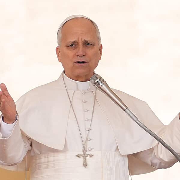 Church’s unity comes from faith in Christ and from love, pope says