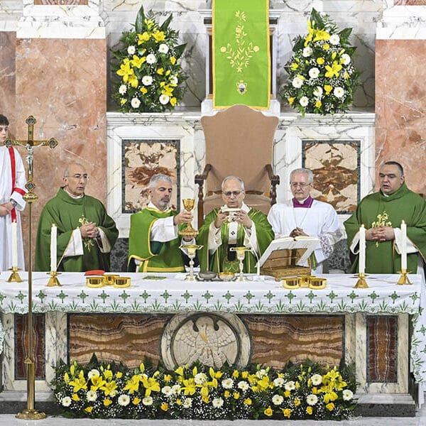 Faith, flowers: Special rules keep God’s house simply beautiful