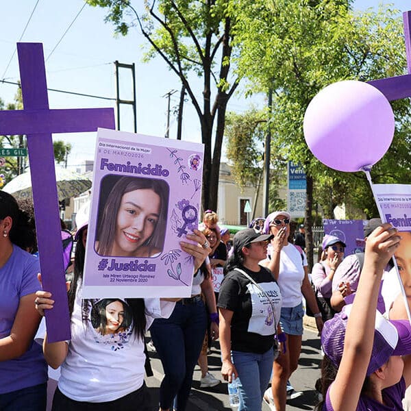 Mexican Catholics protect churches amid women’s day protest vandalism