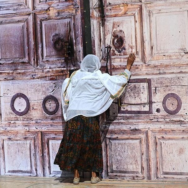 Church of the Holy Sepulcher in Jerusalem remains closed