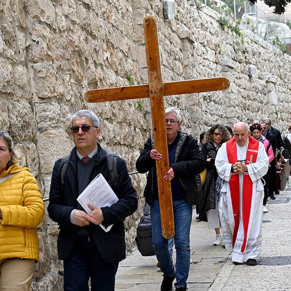 Via Crucis, 2026
