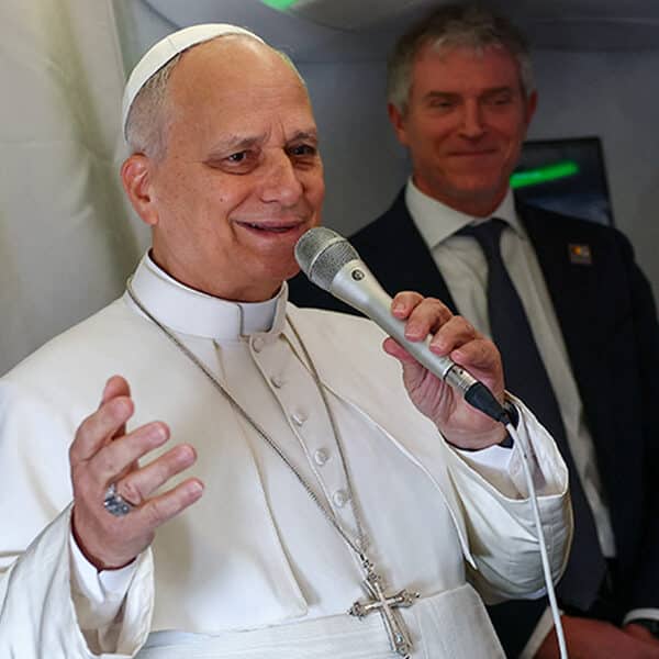 Pope Leo on papal plane to Cameroon: St. Augustine invites all to search for God and truth today