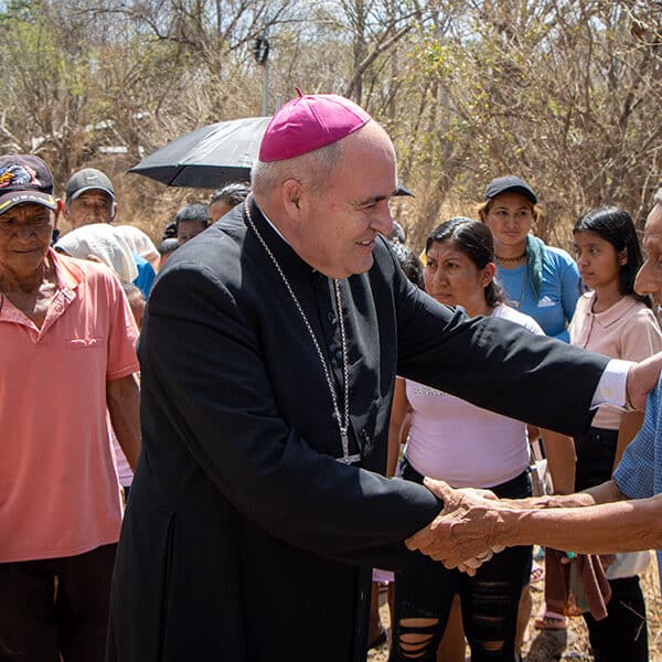 Pope Leo donates $100K to CRS clean water project in El Salvador