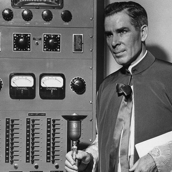 NY Catholic among pilgrims to attend Sheen beatification anticipates ‘abundance of graces’