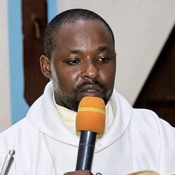 Diocese in Nigeria mourns death of priest killed in machete attack
