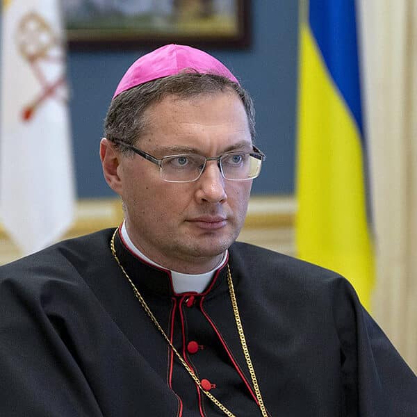 ‘Prayer is our number one weapon’ against Russian aggression, says papal nuncio to Ukraine