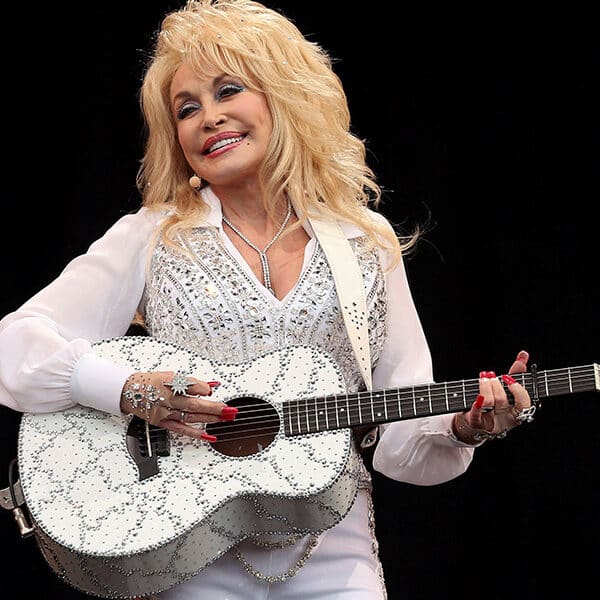 East Tennessee diocese mourns Dolly Parton as ‘one of our own’