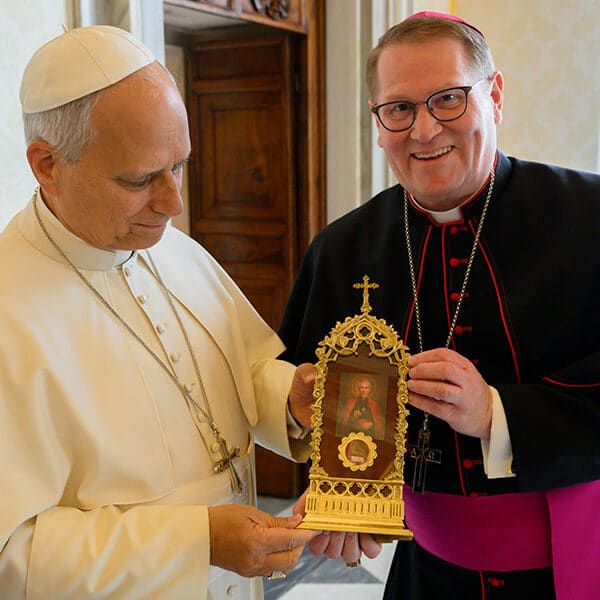 Pope Leo receives a relic of Blessed Fulton Sheen from Peoria’s bishop